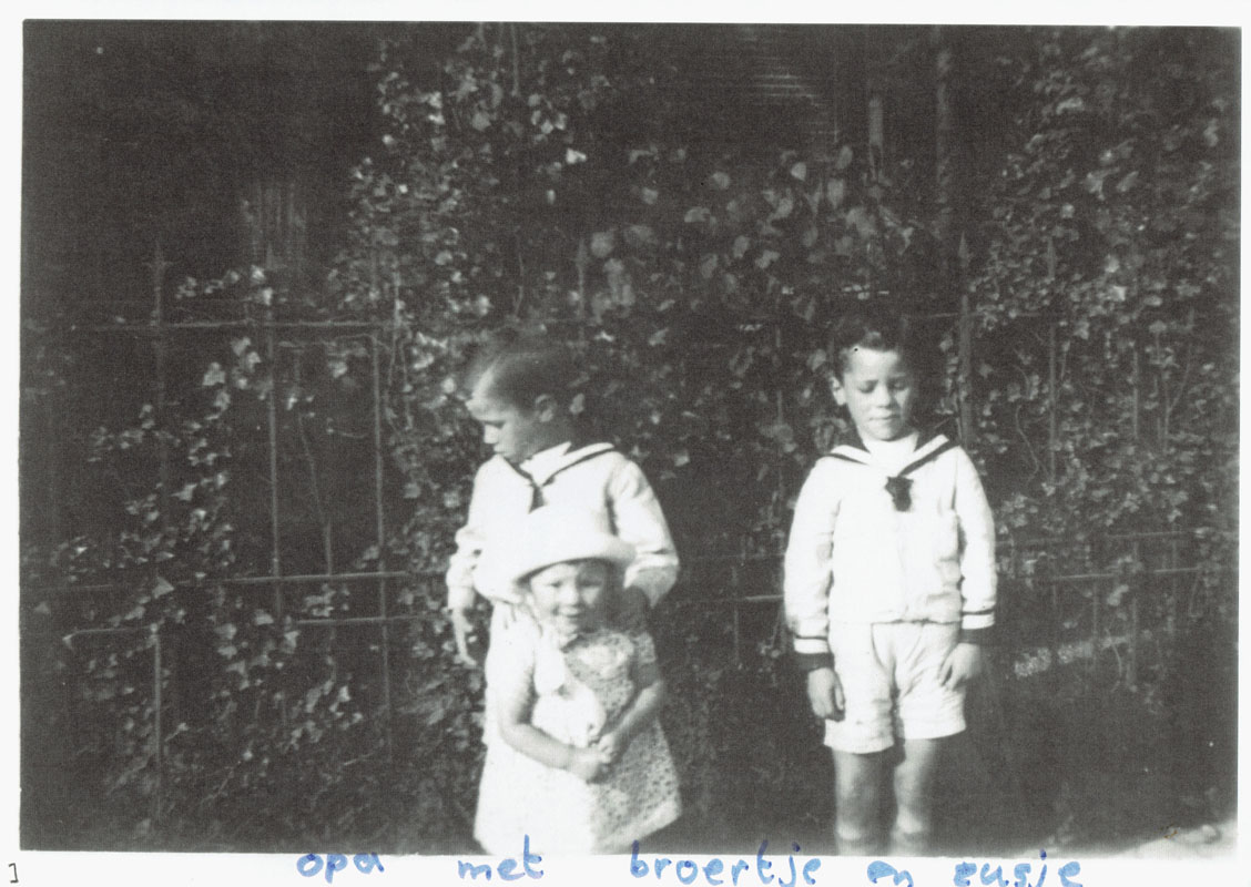 Rotterdam, kindertijd: Toosje, Aad en Frans de Haas